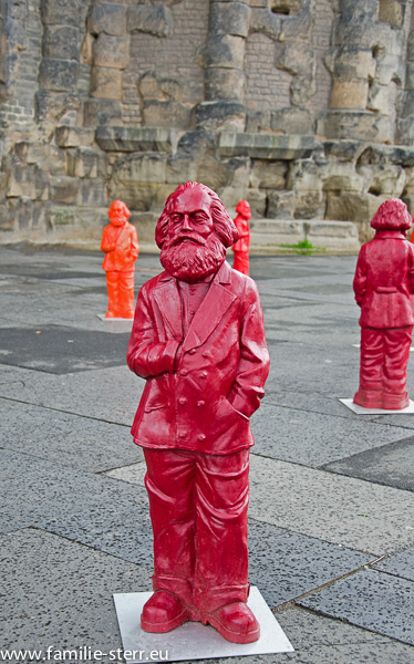 Karl Marx - Figuren an der Porta Nigra