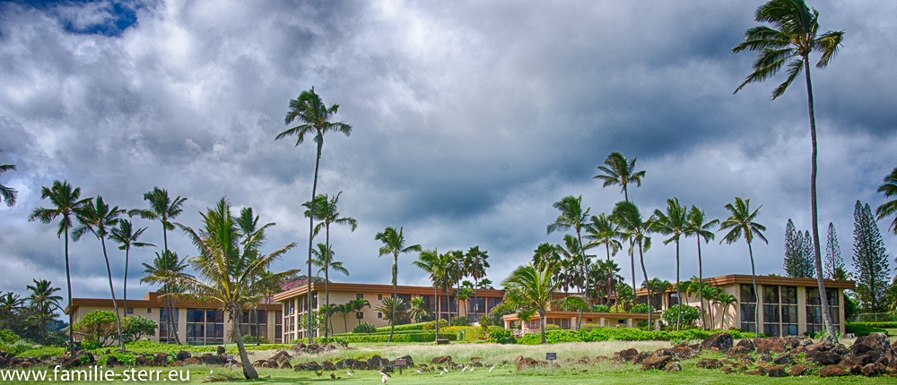 Aloha Beach Resort / Kauai