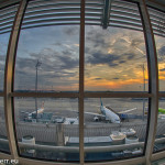 Flughafen München - Sonnenuntergang über dem Vorfeld West am Terminal 1