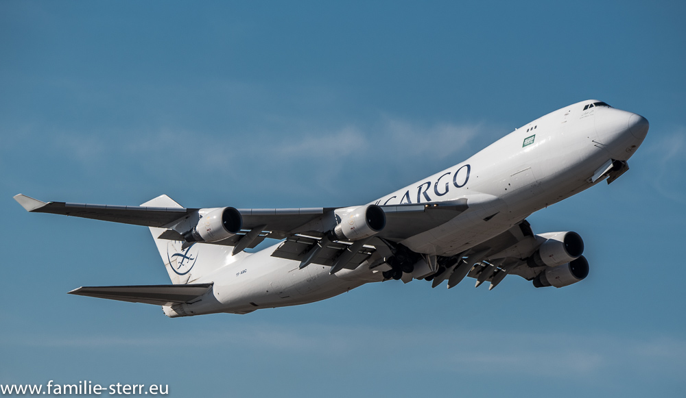 Boeing 747 - Frachter der Saudia Cargo am Flughafen München