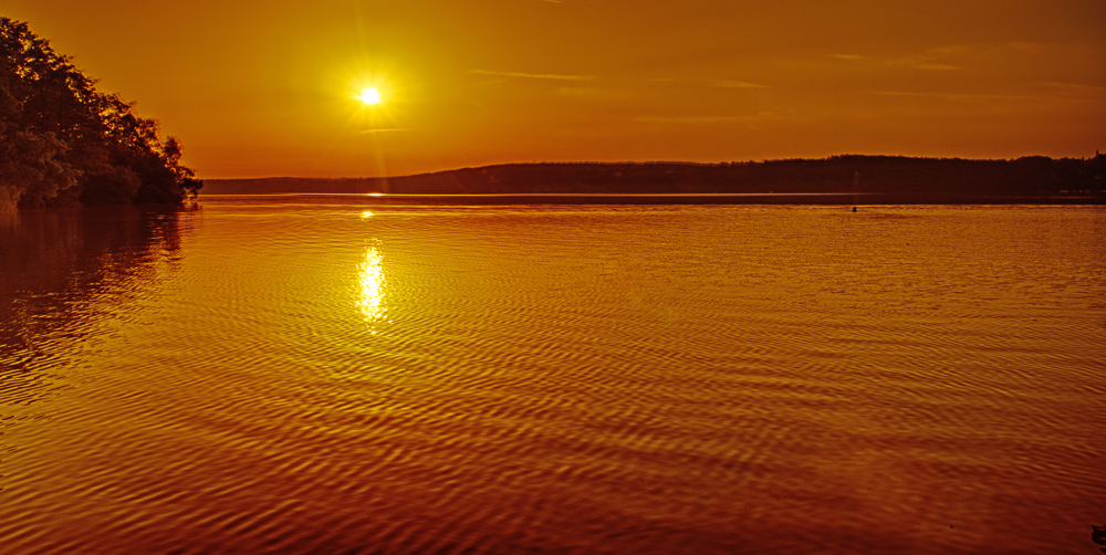 Sonnenaufgang am Paradies am Starnberger See