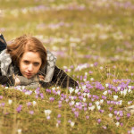 Melanie in der Krokuswiese auf der Daffnerwaldalm