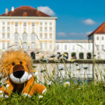 Leopold im Schlosspark vor dem Schloss Nymphenburg