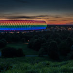Allianz Arena am Christopher Street Day in Regenbogenfraben / aufgenommen vom Fröttmaninger Berg