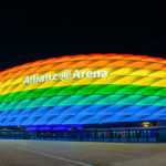 Allianz Arena am Christopher Street Day in Regenbogenfarben