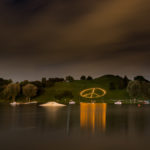 Lichtsymbol auf dem Olympiaberg vor dem Feuerwerk / imPark Sommerfestival 2016