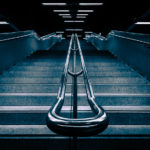 Treppe in der U-Bahn -Station Olympia - Einkaufszentrum