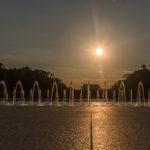 Sonnenuntergang über dem World War II - Memorial in Washington DC