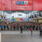 großer Andrang an Besuchern vor der Eröffnung der ISPO 2018