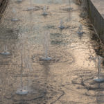 Brunnen am jüdischen Zentrum am St. Jakobs Platz in München