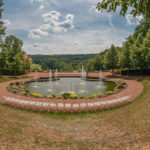Blick von oben auf die Brunnenanlage "Sieben Künste"