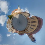 Der Marktplatz in Amberg mit dem Rathaus und der Basilika St. Martin als Little Planet