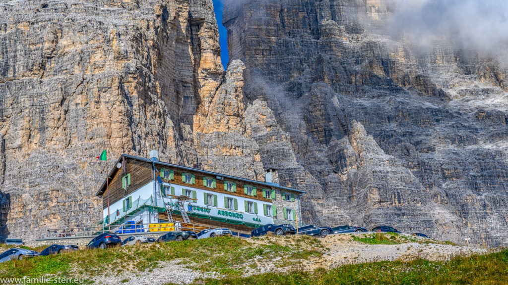 Auronzo - Hütte vor den Drei Zinnen