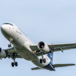 Endanflug der D-AIZC auf die südliche Landebahn 26L in München