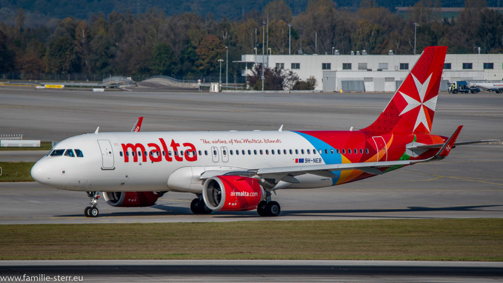 Airbus-A320-251N-Air-Malta 9H-NEB