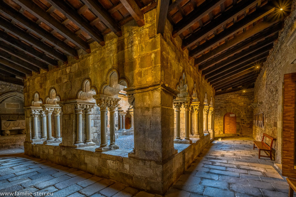 der Kreuzgang im ehemaligen Kloster Sant Pau del Camp in Barcelona