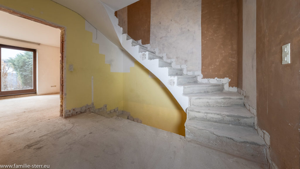 Treppenhaus ohne Treppengeländer