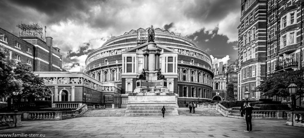 Royal Albert Hall in schwarz - weiß