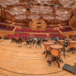 Blick von der Bühne der Philharmonie im Gasteig München in den leeren Zuschauerraum