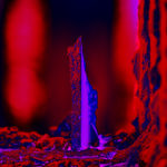 abstrakte Darstellung eines spitzen Steines in rot und blau