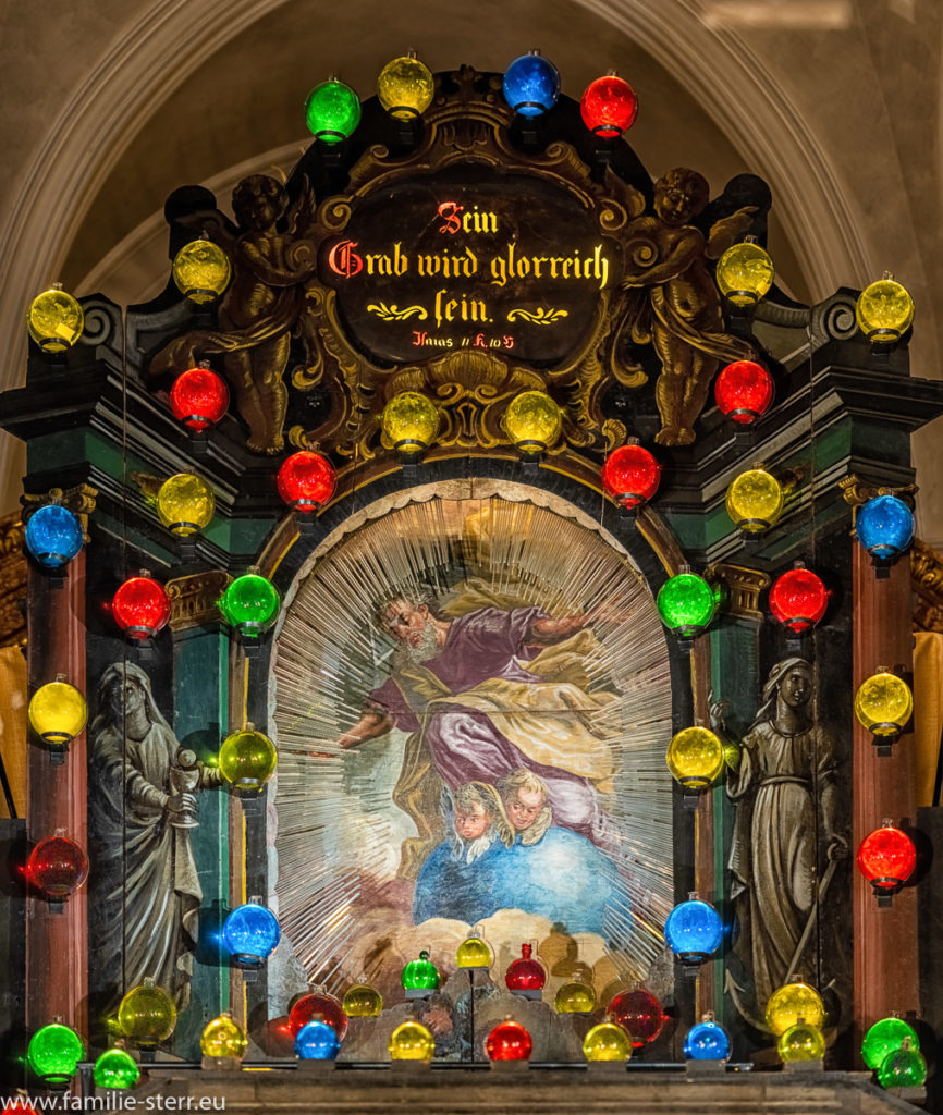 Gottvater im Himmel / Darstellung am Heiligen Grab in Aschau