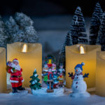 4 Kerzen brennen zum 4. Adventssonntag im Christmas Village