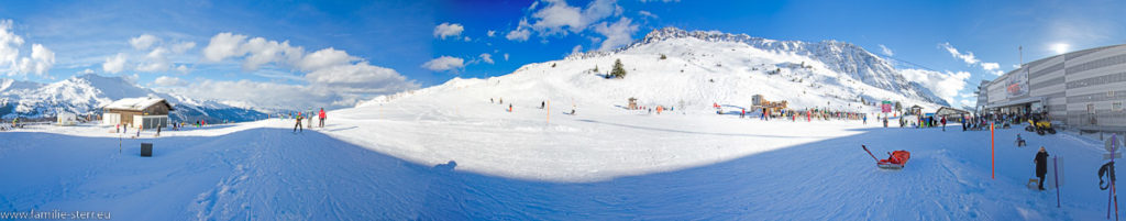 auf dem Rothorn bei Lenzerheide in der Schweiz liegt viel Schnee