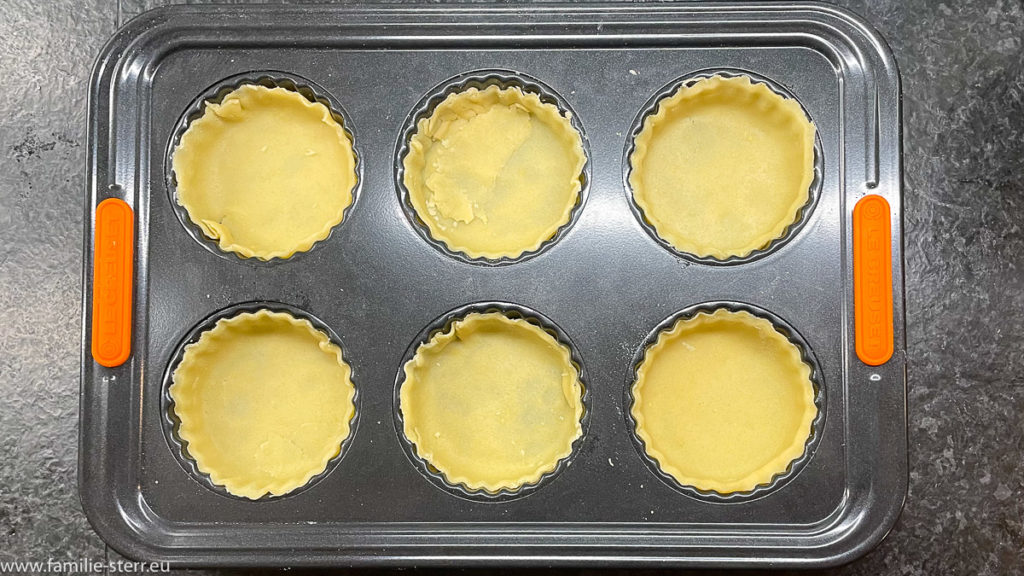 6 Quiche - Teigförmchen im Backblech