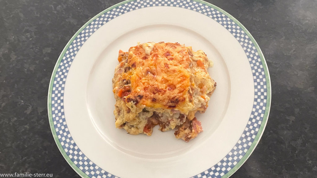 Tellerbild: hausgemachte Lasagne