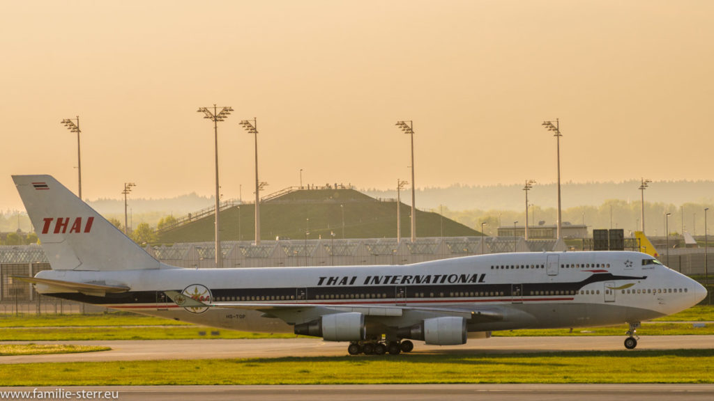 Thai International Boeing 747-400 @ MUC Airport