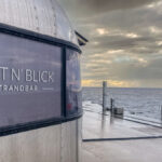 Watt N Blick - Strandbar Blick entlang der Bar auf das Wattenmeer vor Norddeich